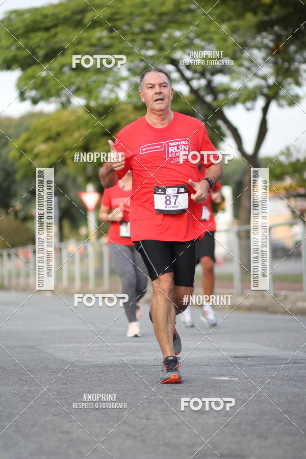 Buy your photos of the eventSantander Track&Field Run Series - Cidade Center Norte on Fotop