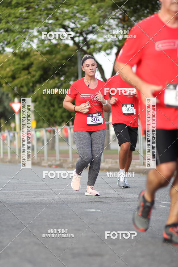 Buy your photos of the eventSantander Track&Field Run Series - Cidade Center Norte on Fotop