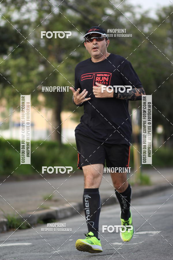 Buy your photos of the eventSantander Track&Field Run Series - Cidade Center Norte on Fotop