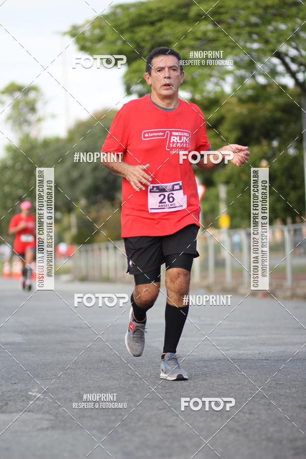 Buy your photos of the eventSantander Track&Field Run Series - Cidade Center Norte on Fotop