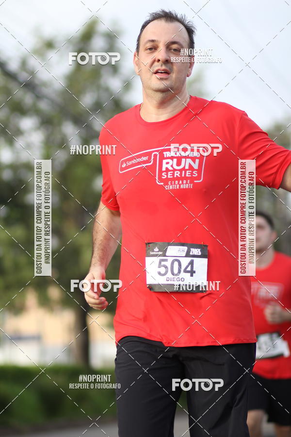 Buy your photos of the eventSantander Track&Field Run Series - Cidade Center Norte on Fotop