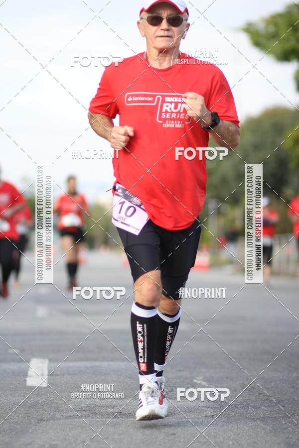 Buy your photos of the eventSantander Track&Field Run Series - Cidade Center Norte on Fotop