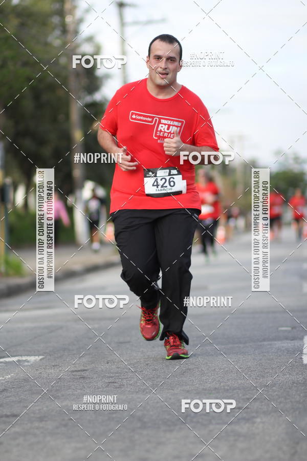 Buy your photos of the eventSantander Track&Field Run Series - Cidade Center Norte on Fotop