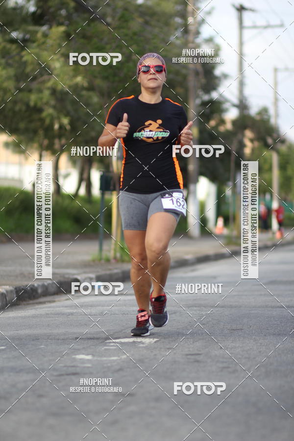 Compre suas fotos do eventoSantander Track&Field Run Series - Cidade Center Norte no Fotop