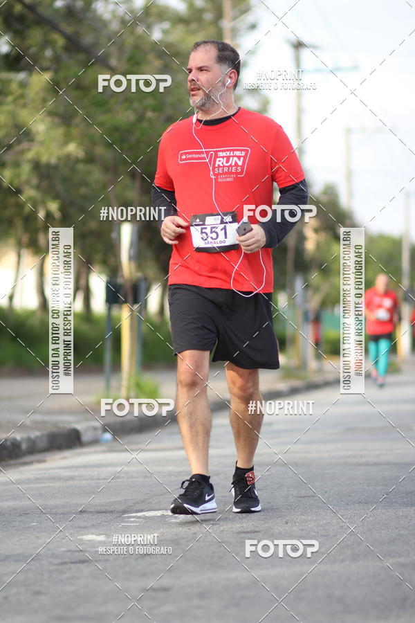 Compre suas fotos do eventoSantander Track&Field Run Series - Cidade Center Norte no Fotop