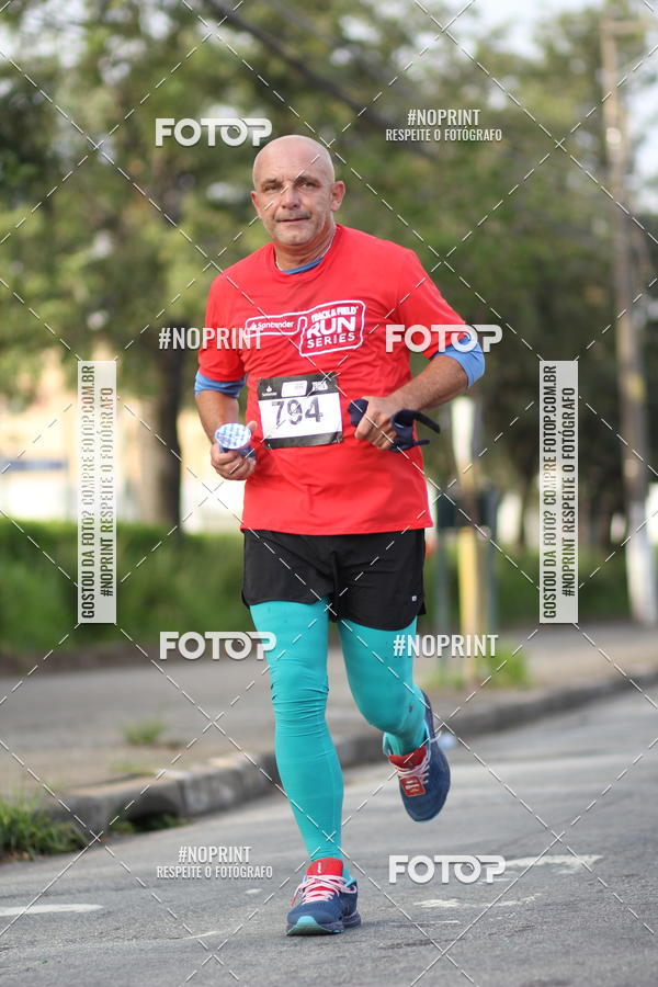Compre suas fotos do eventoSantander Track&Field Run Series - Cidade Center Norte no Fotop