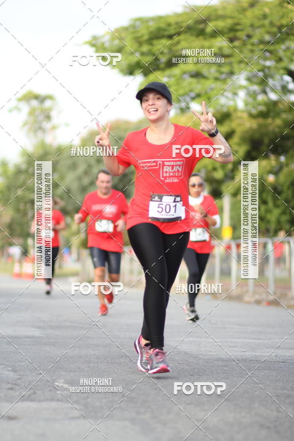 Compre suas fotos do eventoSantander Track&Field Run Series - Cidade Center Norte no Fotop