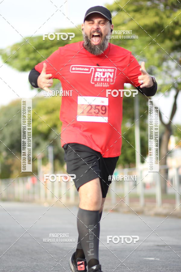 Buy your photos of the eventSantander Track&Field Run Series - Cidade Center Norte on Fotop