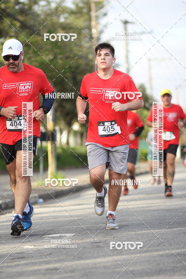 Compra tus fotos del eventoSantander Track&Field Run Series - Cidade Center Norte En Fotop