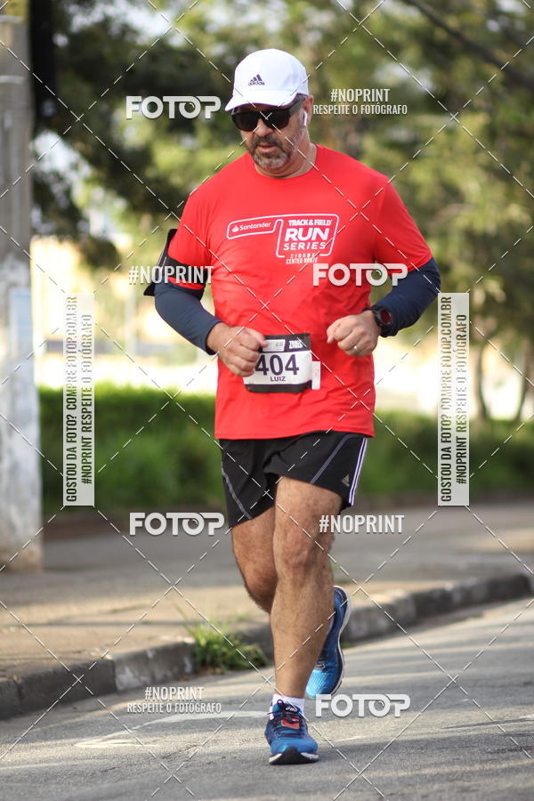 Compra tus fotos del eventoSantander Track&Field Run Series - Cidade Center Norte En Fotop