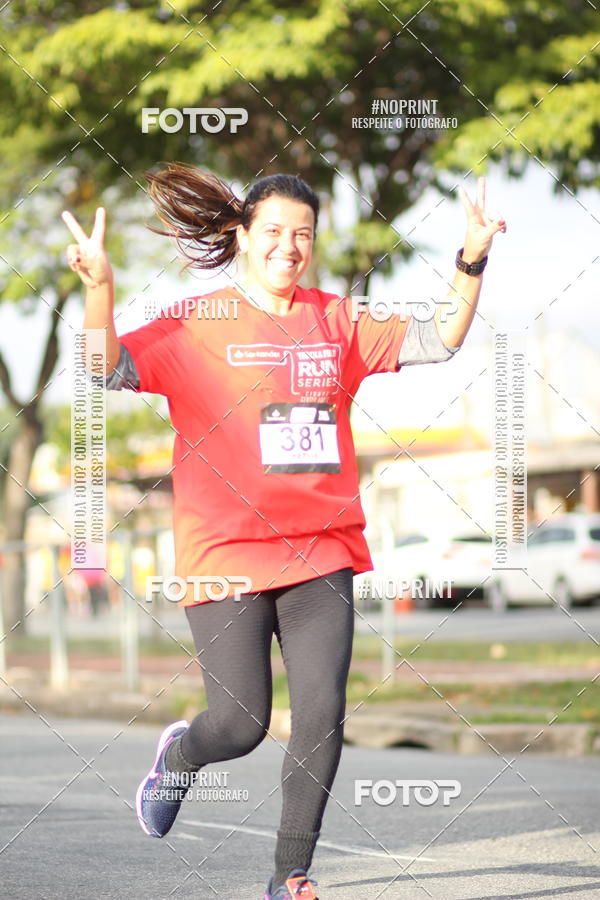Compra tus fotos del eventoSantander Track&Field Run Series - Cidade Center Norte En Fotop