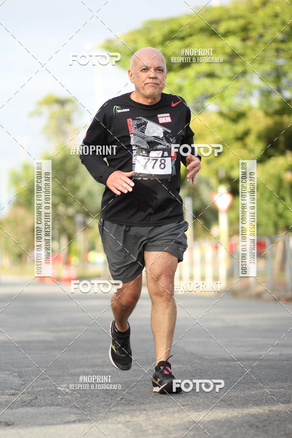 Compra tus fotos del eventoSantander Track&Field Run Series - Cidade Center Norte En Fotop