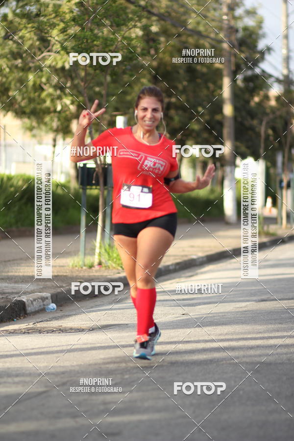 Achetez vos photos de l'vnementSantander Track&Field Run Series - Cidade Center Norte sur Fotop