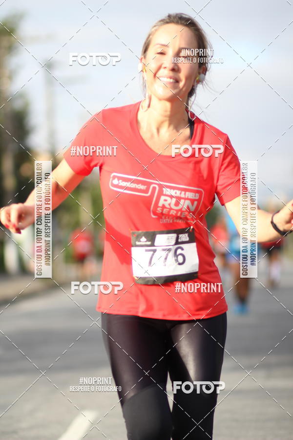 Achetez vos photos de l'vnementSantander Track&Field Run Series - Cidade Center Norte sur Fotop