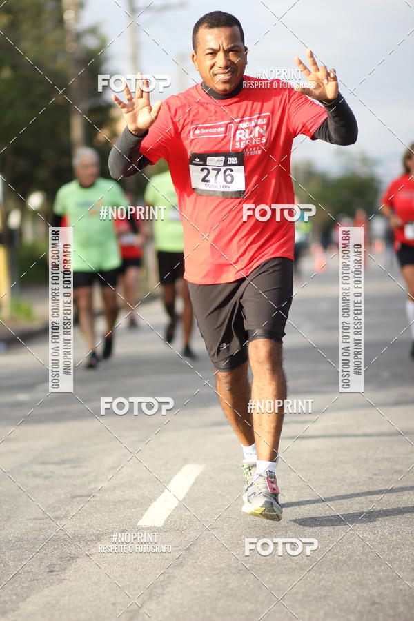 Achetez vos photos de l'vnementSantander Track&Field Run Series - Cidade Center Norte sur Fotop