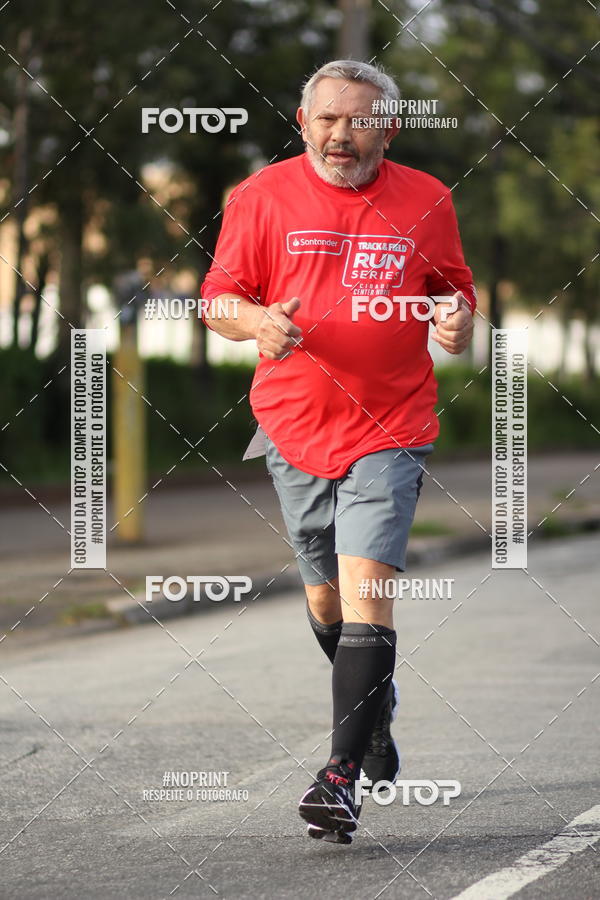 Buy your photos of the eventSantander Track&Field Run Series - Cidade Center Norte on Fotop