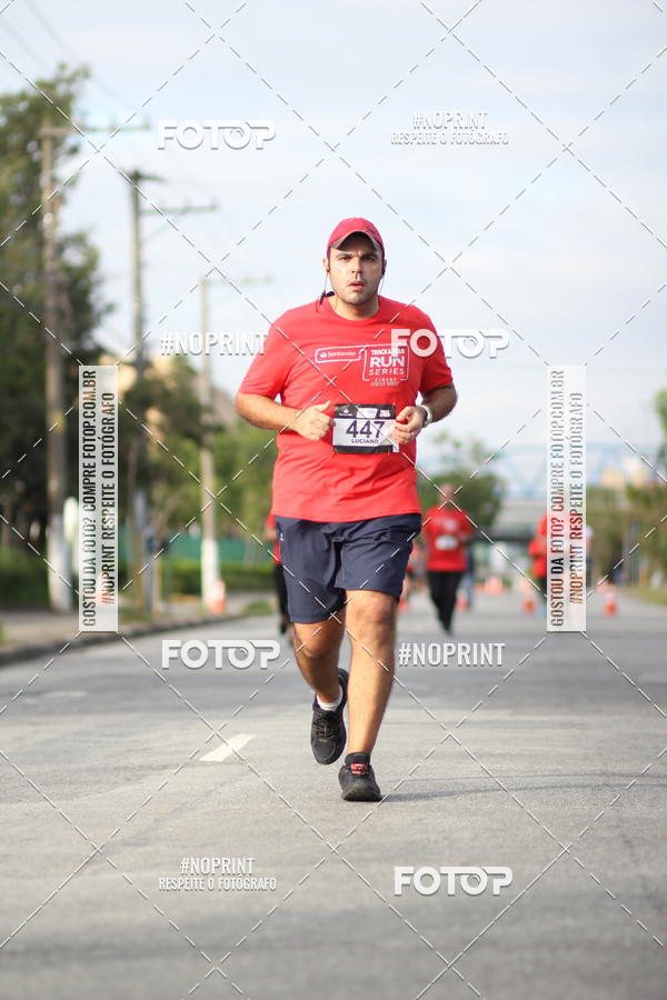 Buy your photos of the eventSantander Track&Field Run Series - Cidade Center Norte on Fotop