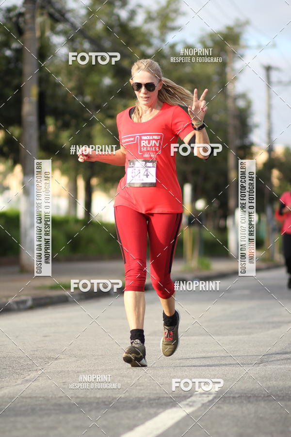 Buy your photos of the eventSantander Track&Field Run Series - Cidade Center Norte on Fotop