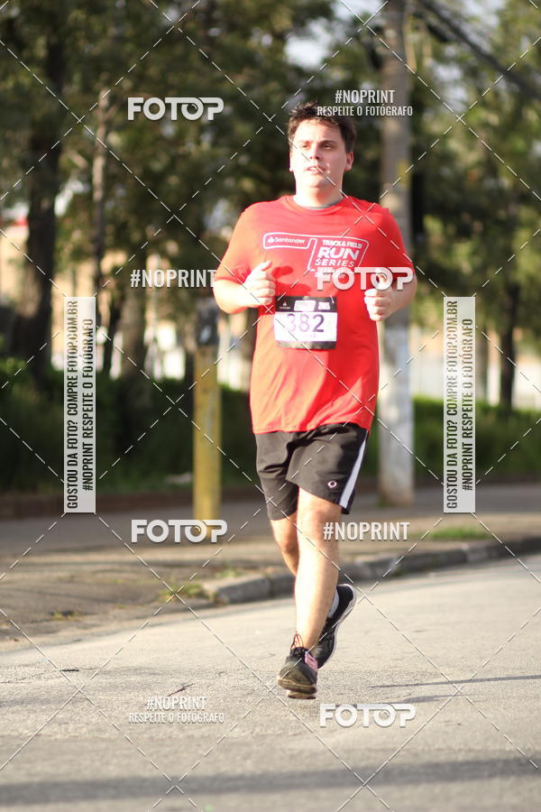 Compre suas fotos do eventoSantander Track&Field Run Series - Cidade Center Norte no Fotop