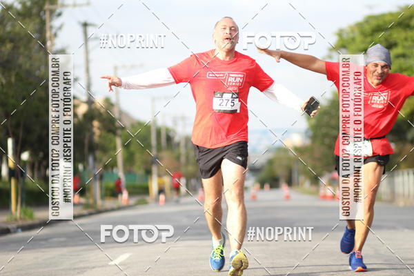 Achetez vos photos de l'vnementSantander Track&Field Run Series - Cidade Center Norte sur Fotop