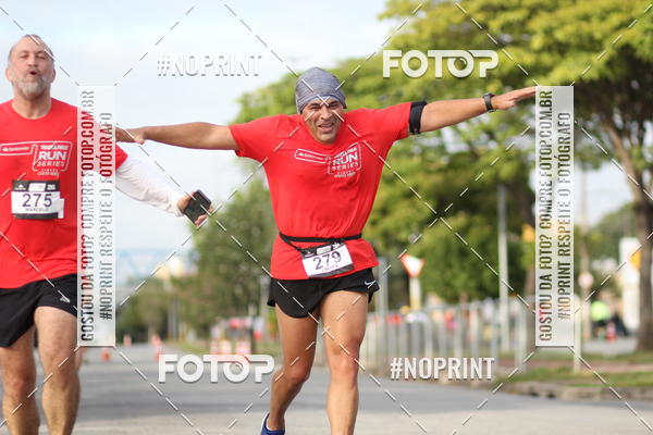 Achetez vos photos de l'vnementSantander Track&Field Run Series - Cidade Center Norte sur Fotop