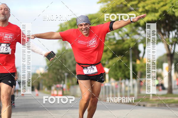 Achetez vos photos de l'vnementSantander Track&Field Run Series - Cidade Center Norte sur Fotop