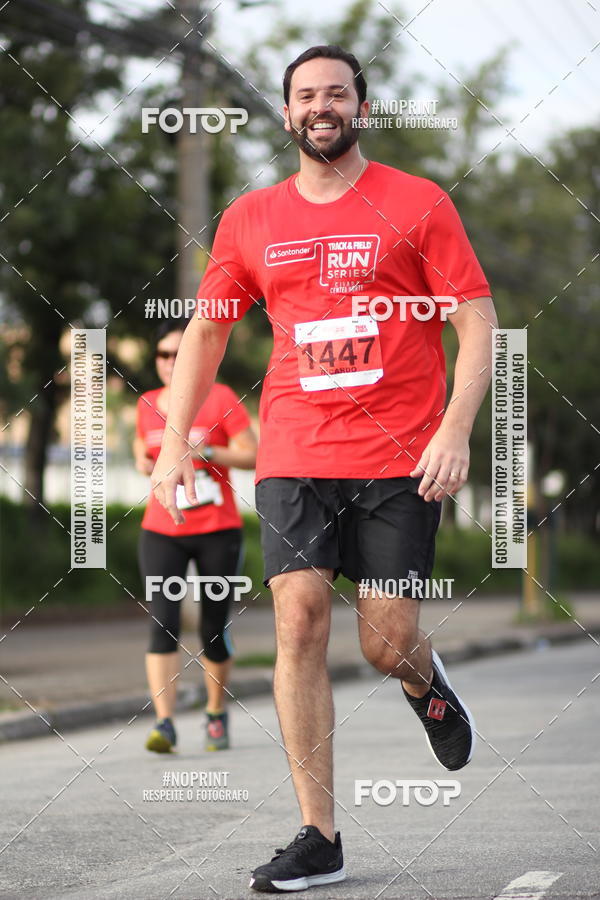 Buy your photos of the eventSantander Track&Field Run Series - Cidade Center Norte on Fotop
