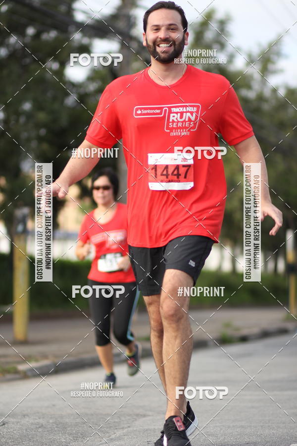 Buy your photos of the eventSantander Track&Field Run Series - Cidade Center Norte on Fotop