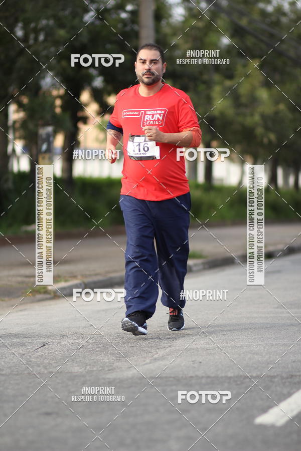 Buy your photos of the eventSantander Track&Field Run Series - Cidade Center Norte on Fotop