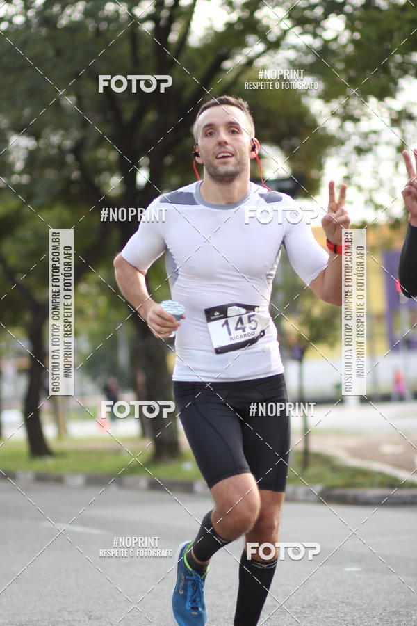 Achetez vos photos de l'vnementSantander Track&Field Run Series - Cidade Center Norte sur Fotop