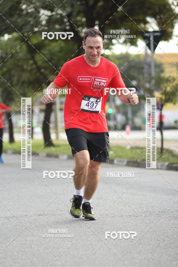 Achetez vos photos de l'vnementSantander Track&Field Run Series - Cidade Center Norte sur Fotop