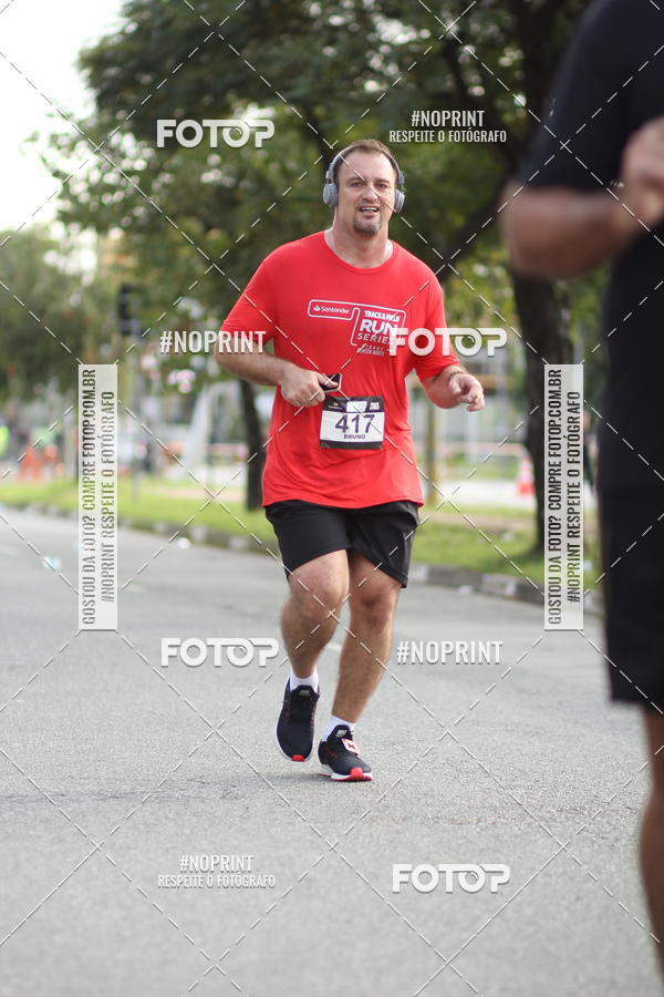 Buy your photos of the eventSantander Track&Field Run Series - Cidade Center Norte on Fotop