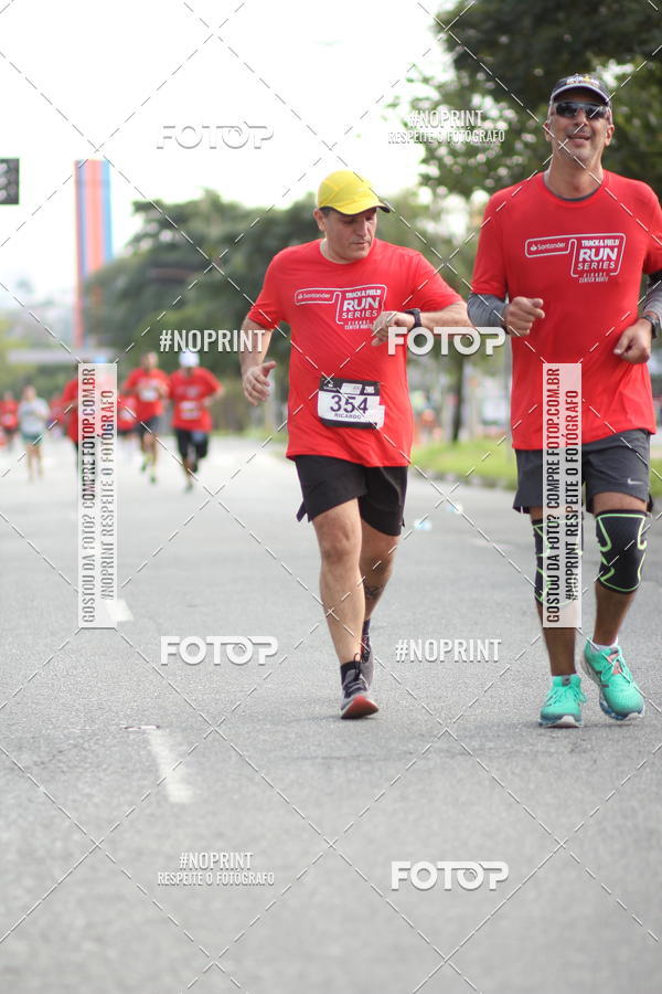 Buy your photos of the eventSantander Track&Field Run Series - Cidade Center Norte on Fotop