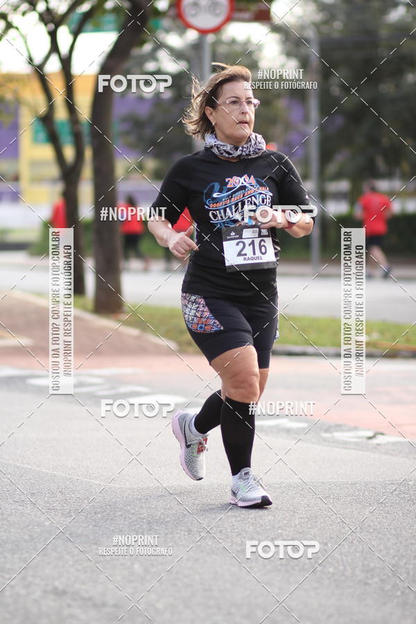 Achetez vos photos de l'vnementSantander Track&Field Run Series - Cidade Center Norte sur Fotop
