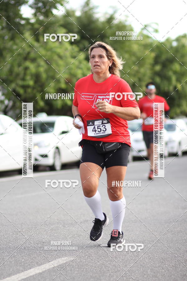 Achetez vos photos de l'vnementSantander Track&Field Run Series - Cidade Center Norte sur Fotop
