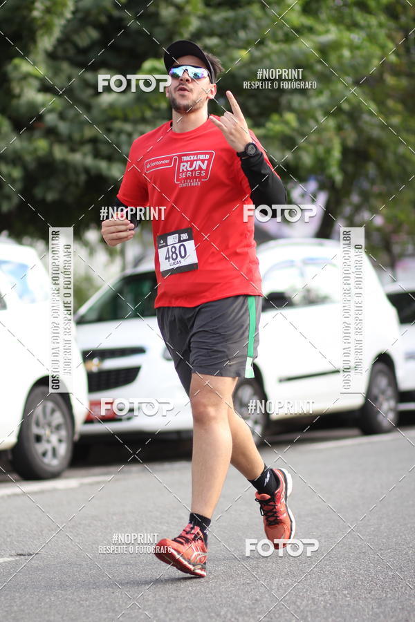 Achetez vos photos de l'vnementSantander Track&Field Run Series - Cidade Center Norte sur Fotop