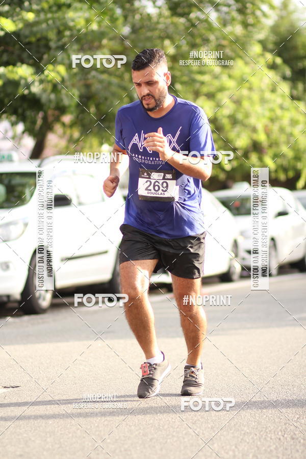 Compra tus fotos del eventoSantander Track&Field Run Series - Cidade Center Norte En Fotop