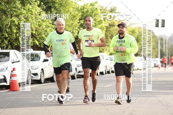 Compre as suas fotos do eventoSantander Track&Field Run Series - Cidade Center Norte no Fotop