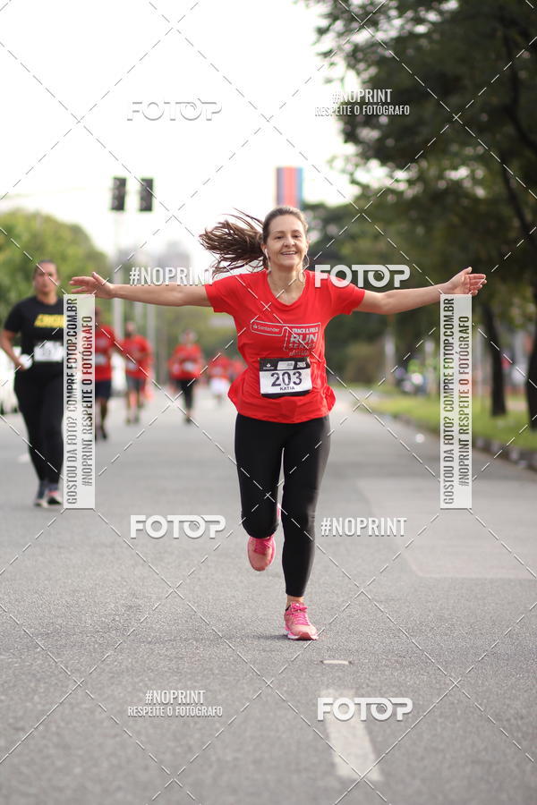 Compre as suas fotos do eventoSantander Track&Field Run Series - Cidade Center Norte no Fotop