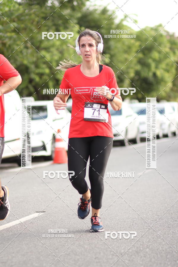 Compre as suas fotos do eventoSantander Track&Field Run Series - Cidade Center Norte no Fotop