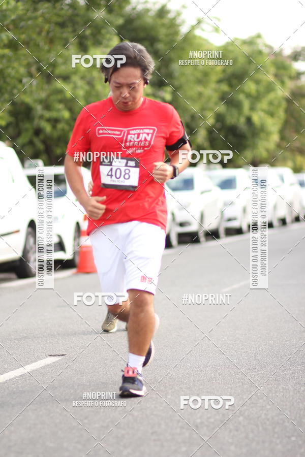 Compre as suas fotos do eventoSantander Track&Field Run Series - Cidade Center Norte no Fotop