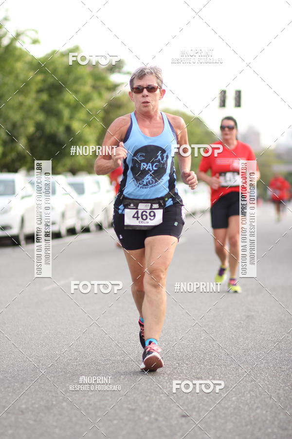 Achetez vos photos de l'vnementSantander Track&Field Run Series - Cidade Center Norte sur Fotop