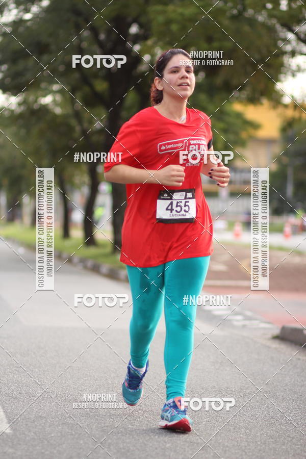 Achetez vos photos de l'vnementSantander Track&Field Run Series - Cidade Center Norte sur Fotop