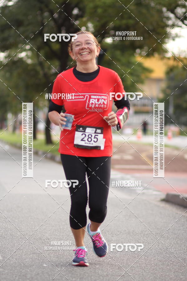 Compre as suas fotos do eventoSantander Track&Field Run Series - Cidade Center Norte no Fotop