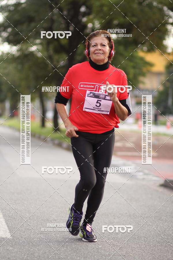 Compre as suas fotos do eventoSantander Track&Field Run Series - Cidade Center Norte no Fotop