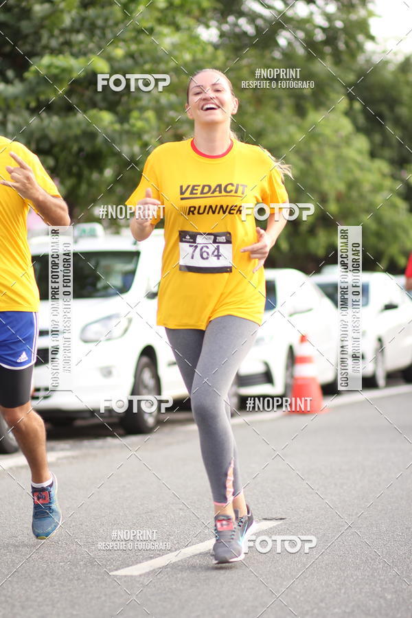 Compre as suas fotos do eventoSantander Track&Field Run Series - Cidade Center Norte no Fotop