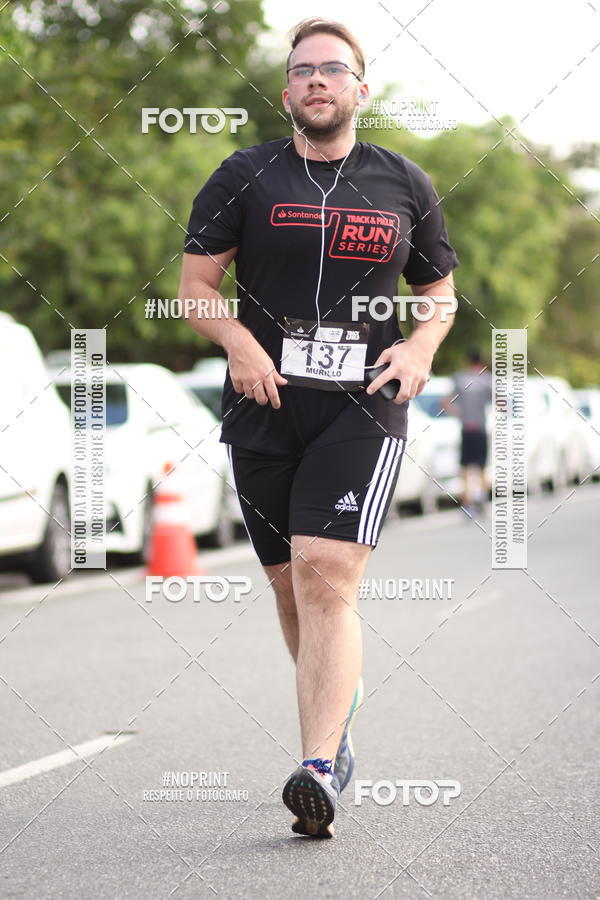 Compra tus fotos del eventoSantander Track&Field Run Series - Cidade Center Norte En Fotop