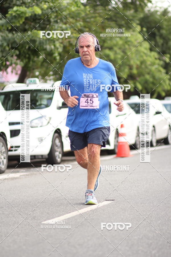 Compra tus fotos del eventoSantander Track&Field Run Series - Cidade Center Norte En Fotop