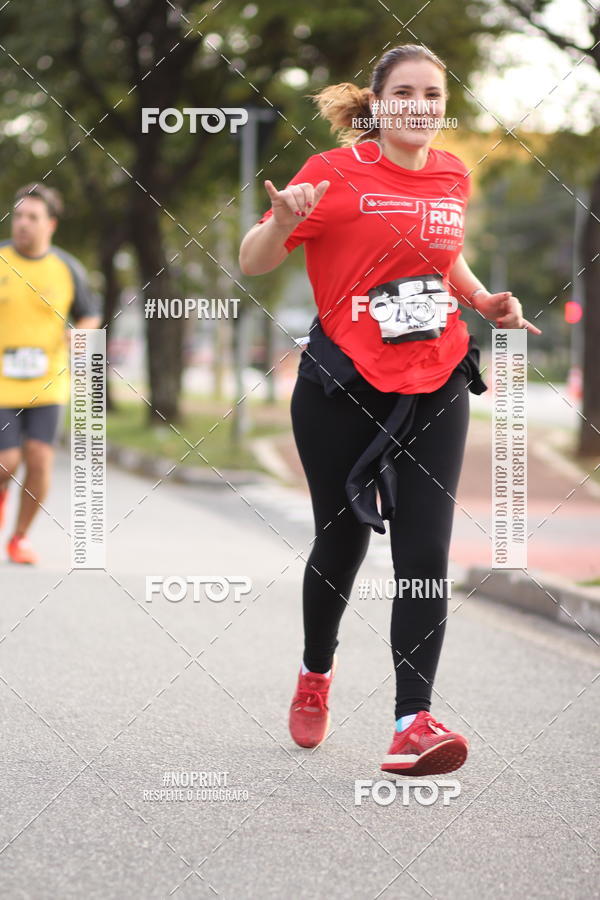 Compra tus fotos del eventoSantander Track&Field Run Series - Cidade Center Norte En Fotop