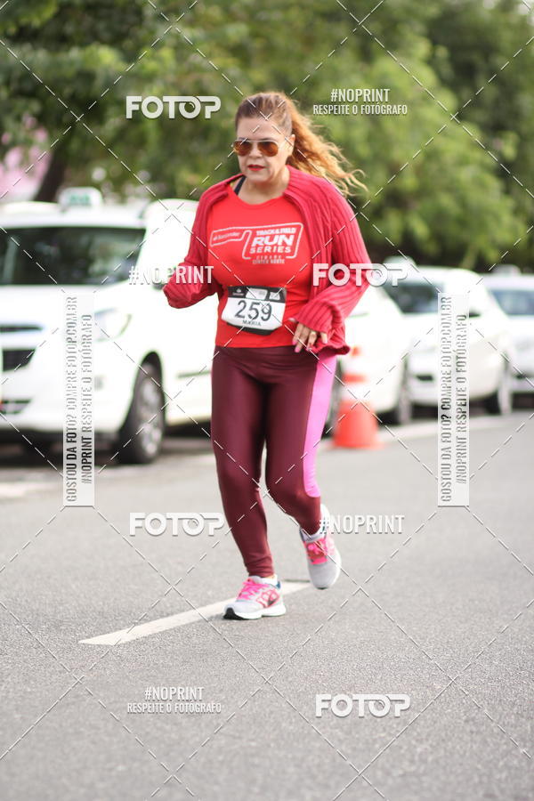 Compra tus fotos del eventoSantander Track&Field Run Series - Cidade Center Norte En Fotop